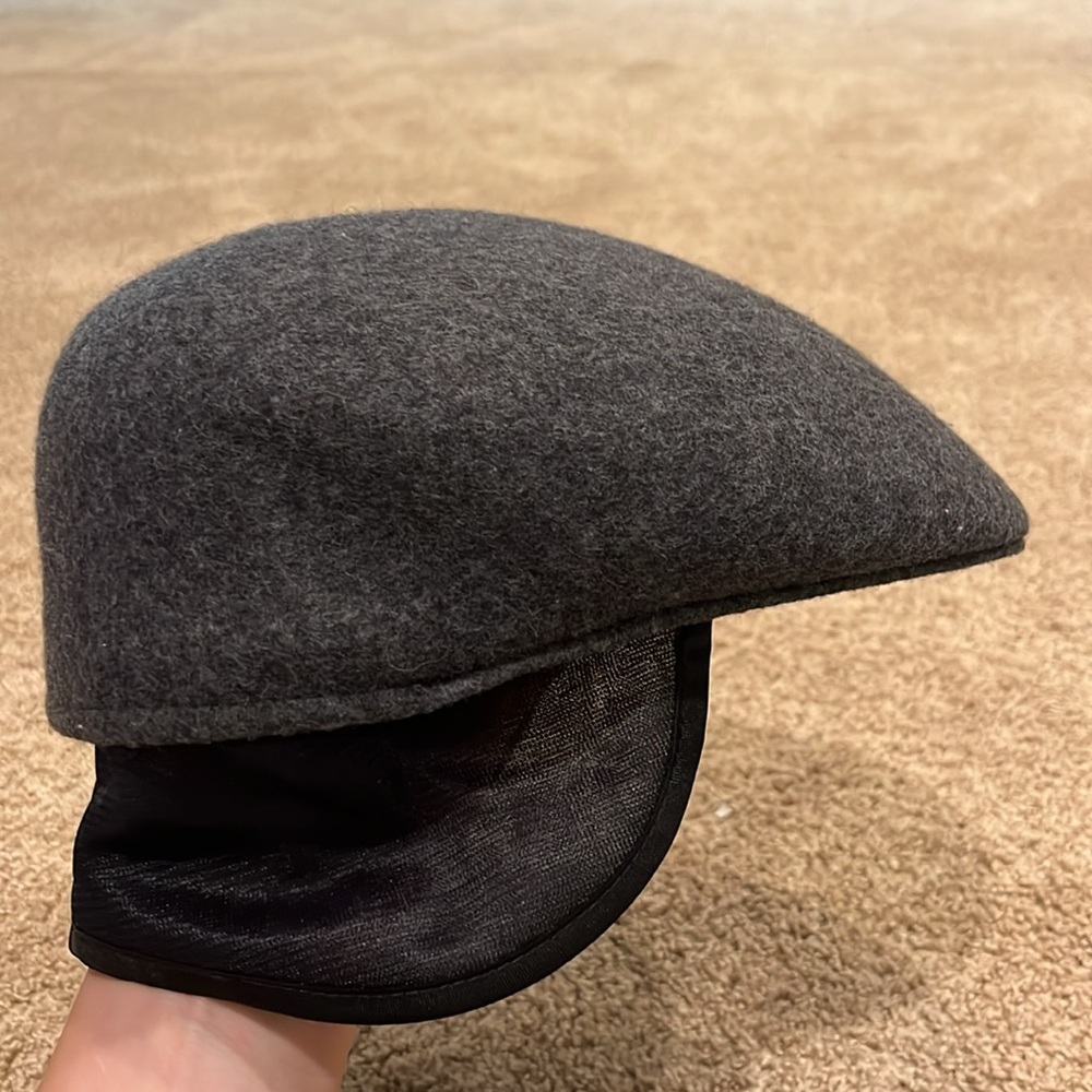 Magill - Picture 4 of 6